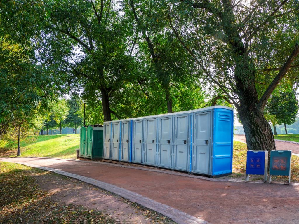 park portable toilets maintenance