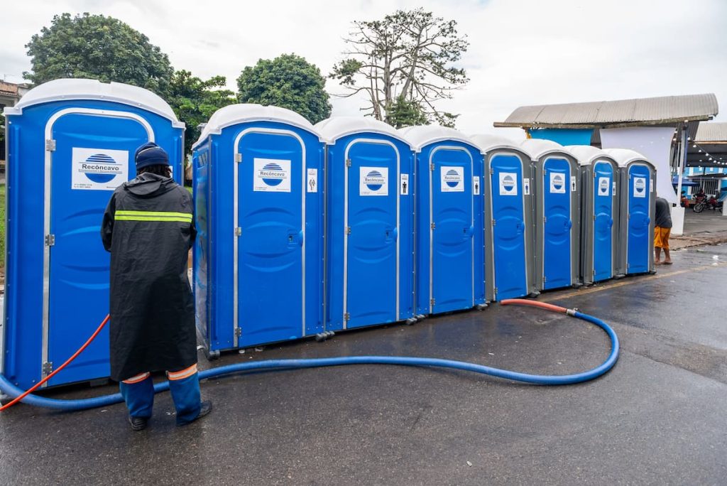 septic system pipe dwelling septic tank area