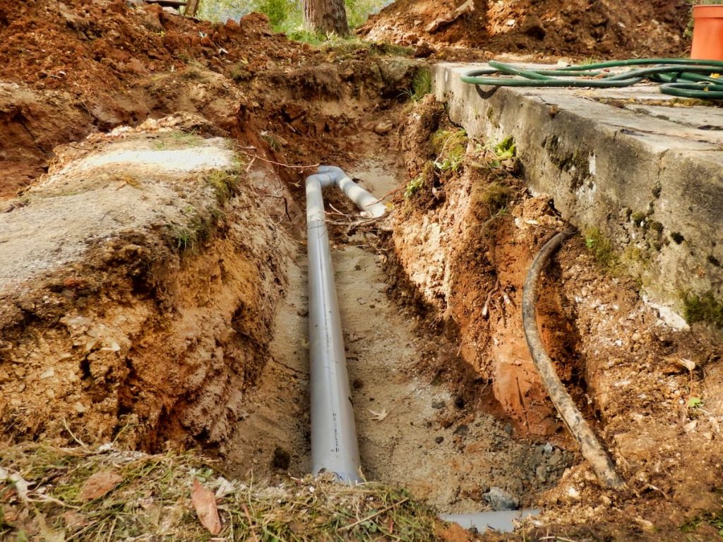 septic system pipe dwelling soil area